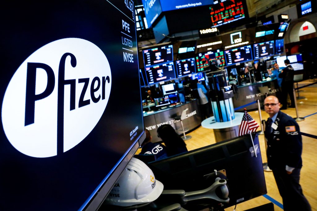 Pfizer CEO Say's the Americans Could Get Vaccine Shot by The End of the Year